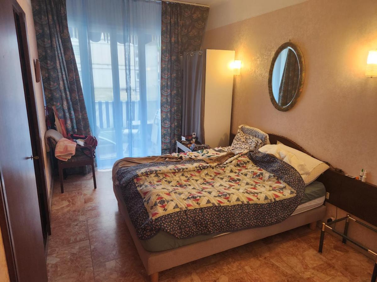 ניס Big Apart 140M2 5Min Walk To Beach Sea &Promenade 3 Double Rooms,Big Living Room 42M2, 3 Showers,9 Beds, Free Parking מראה חיצוני תמונה